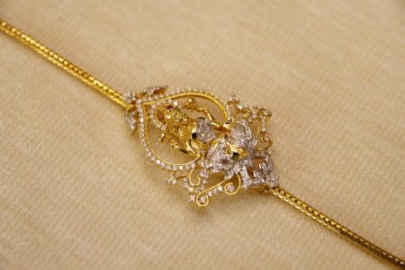 Lakshmi diamond mugapu