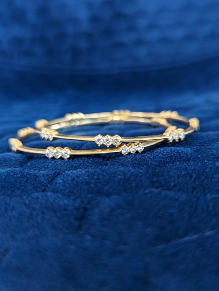 3 Diamond Close Bangle