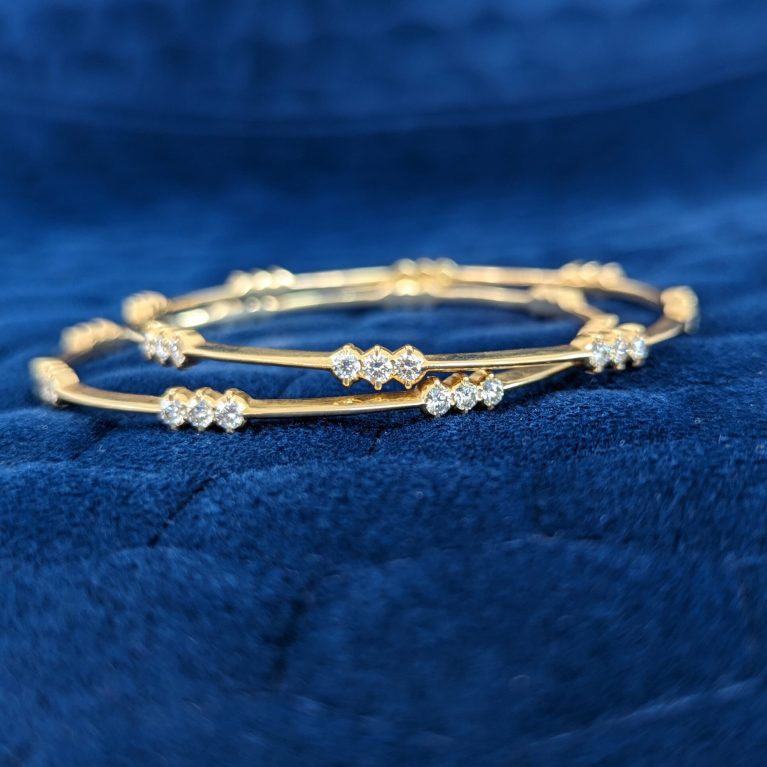 3 Diamond Close Bangle