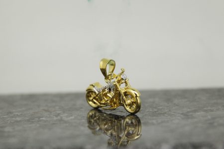 harley davidson diamond pendant